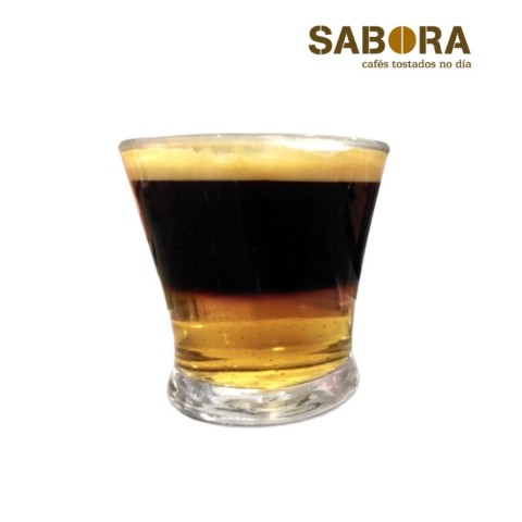 Carajillo hecho a la manera tradicional